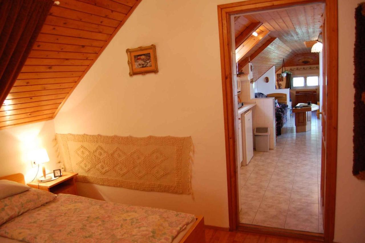 Apartment In Heviz/Balaton 18913 Kültér fotó